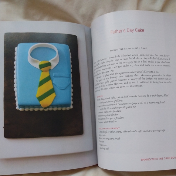 Baking with the Cake Boss: 100 of Buddy's Best Baking Secrets by Buddy Valastro - Picture 4 of 4